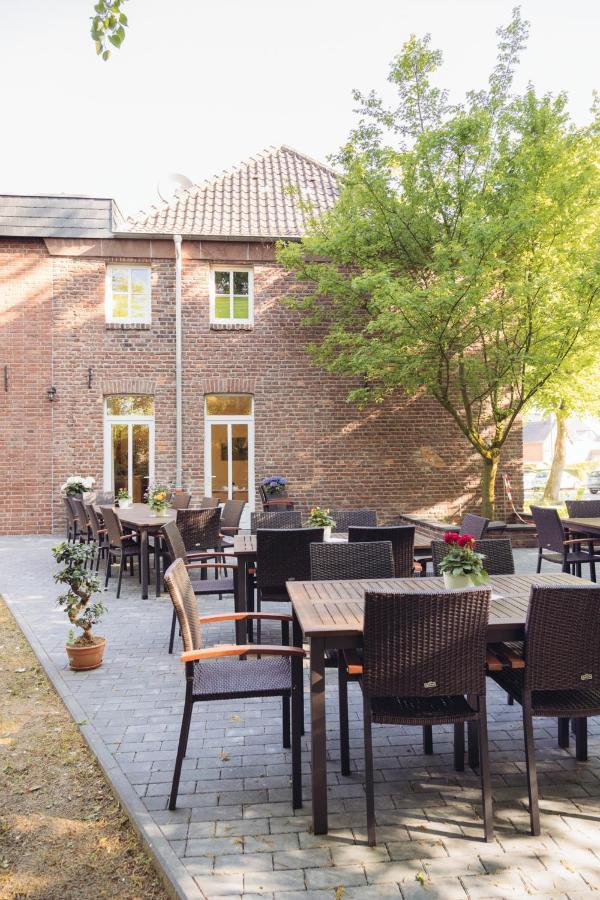 Hotel Altes Pfarrhaus à Geldern Extérieur photo
