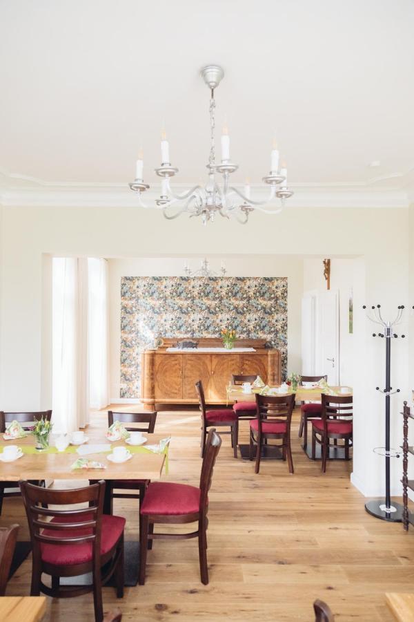 Hotel Altes Pfarrhaus à Geldern Extérieur photo